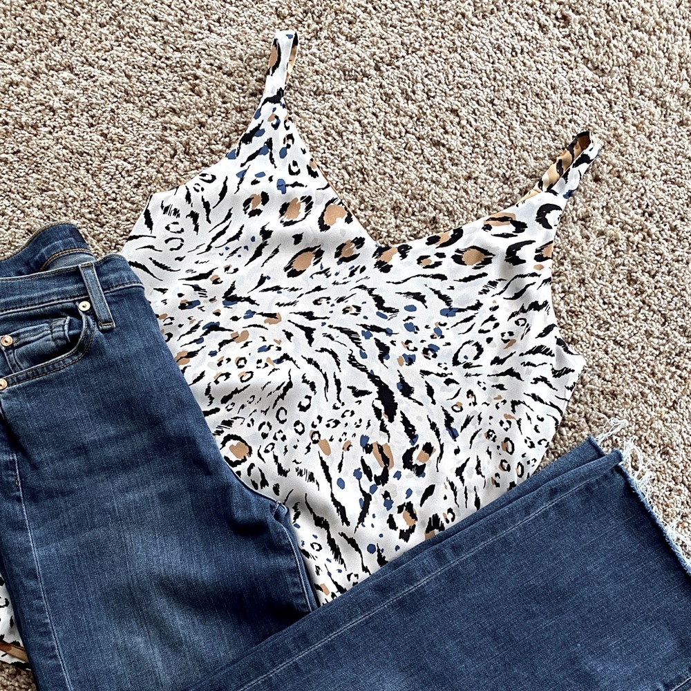 7 For All Mankind High Waisted Cropped Alexa